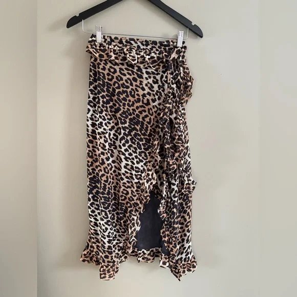 Ganni Leopard Ruffle Wrap Skirt - Picture 2 of 9